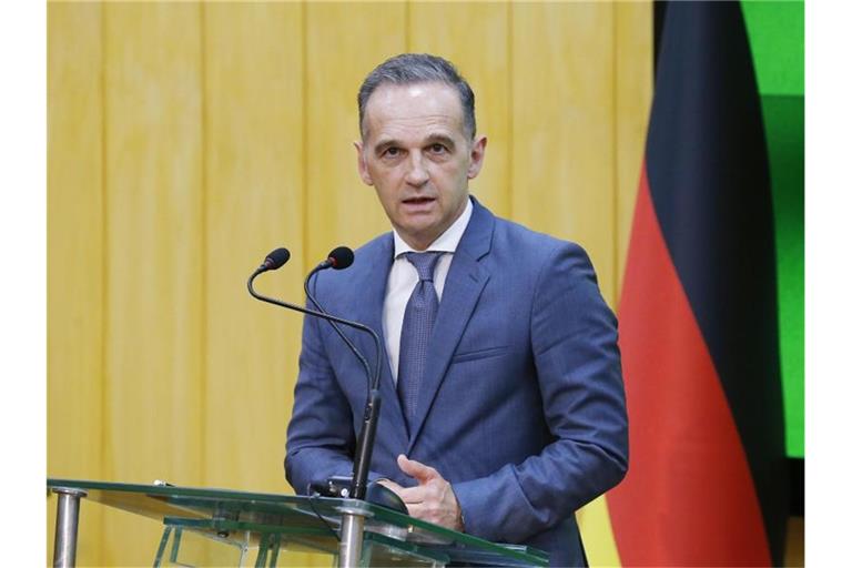 Bundesaußenminister Heiko Maas (SPD) bei einer gemeinsamen Pressekonferenz mit dem pakistanischen Außenminister Qureshi. Foto: Anjum Naveed/AP/dpa