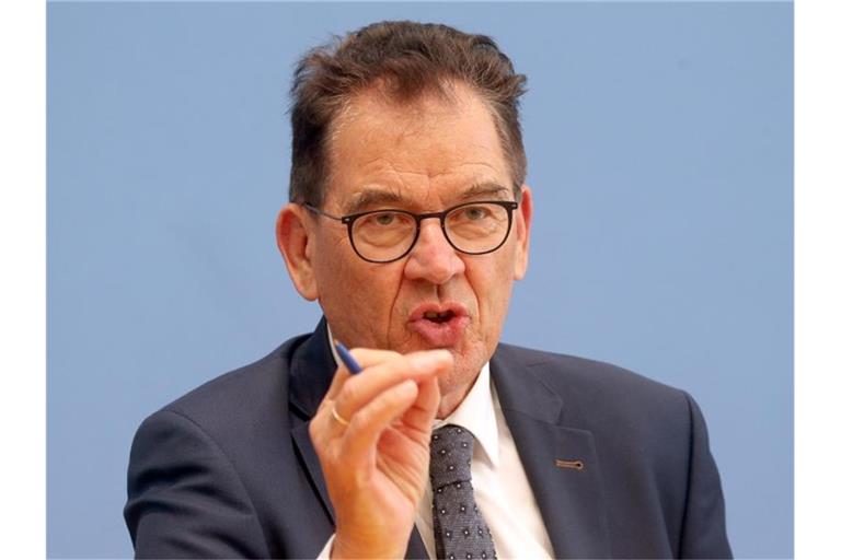 Bundesentwicklungsminister Gerd Müller (CSU). Foto: Wolfgang Kumm/dpa