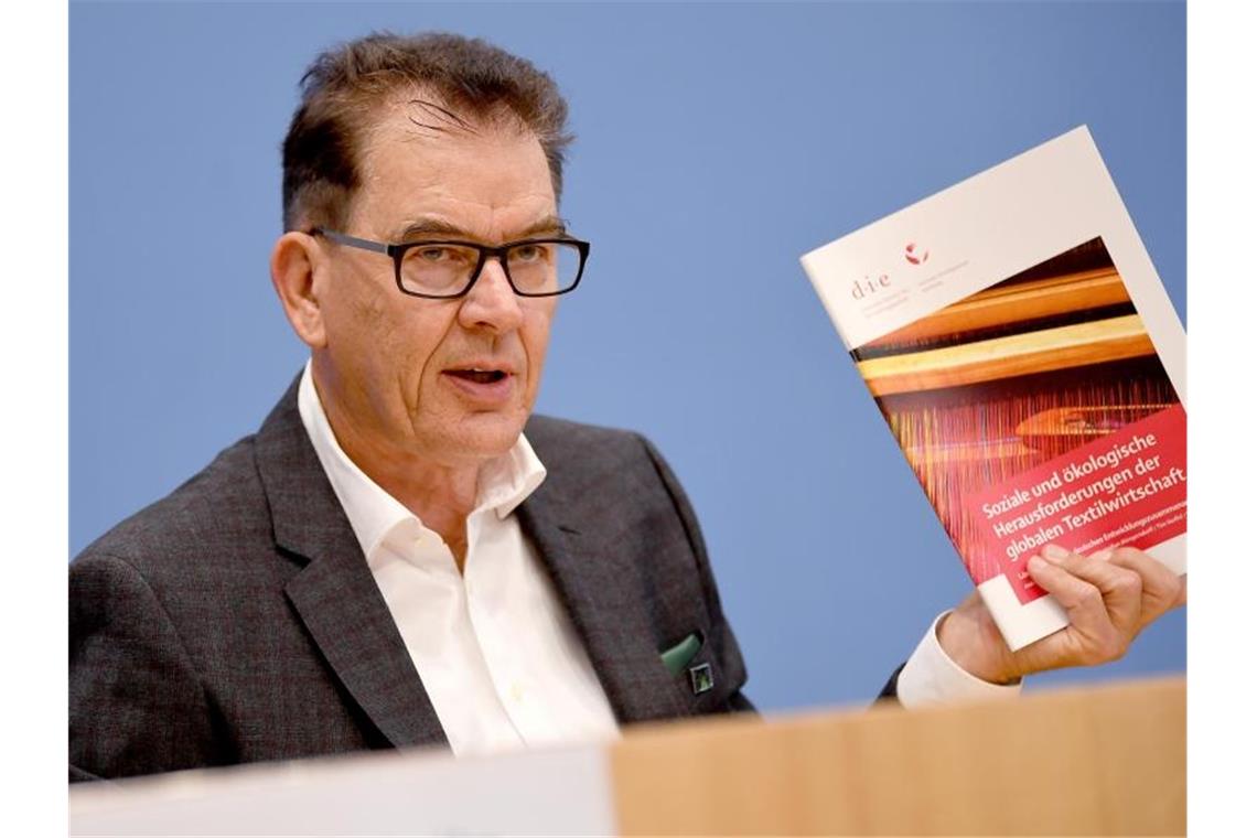 Bundesentwicklungsminister Gerd Müller: „Faire Lieferketten sind möglich.“ Foto: Britta Pedersen