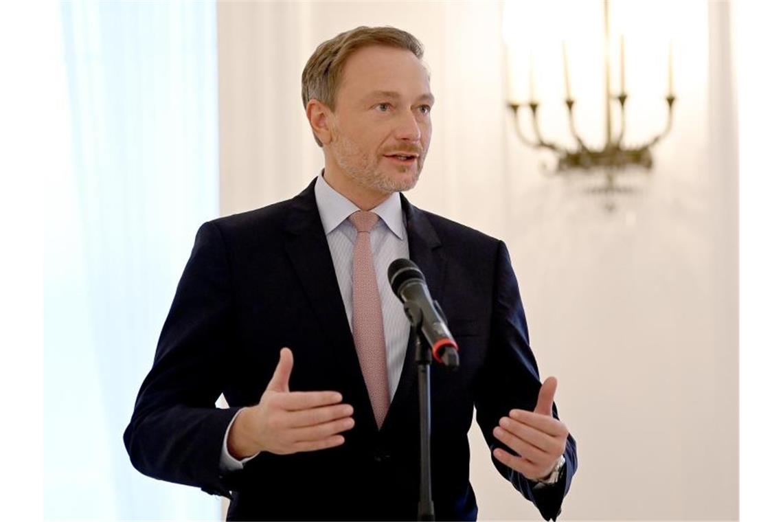 Corona-Hilfen: Lindner macht Tempo bei Gesetz Bundesfinanzminister Christian Lindner bringt Corona-Hilfen auf den Weg. Foto: Britta Pedersen/dpa-Zentralbild/dpa