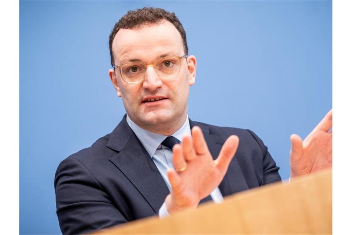 Spahn: Wegen Coronavirus Großveranstaltungen absagen