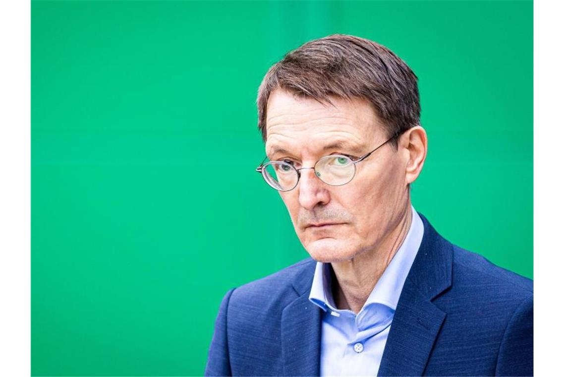Omikron: Kommt die kürzere Quarantäne? Bundesgesundheitsminister Karl Lauterbach. Foto: Moritz Frankenberg/dpa