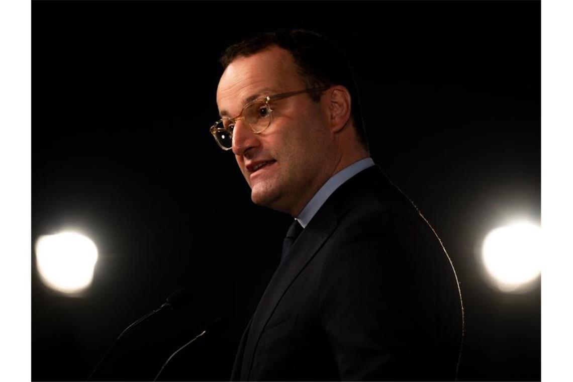 Bundesgesundheitsminister Spahn: „Auch ich sage beständig, wie viele andere auch, wir brauchen in Herbst und Winter weiterhin Vorsichtsmaßnahmen.“. Foto: Monika Skolimowska/dpa-Zentralbild/dpa