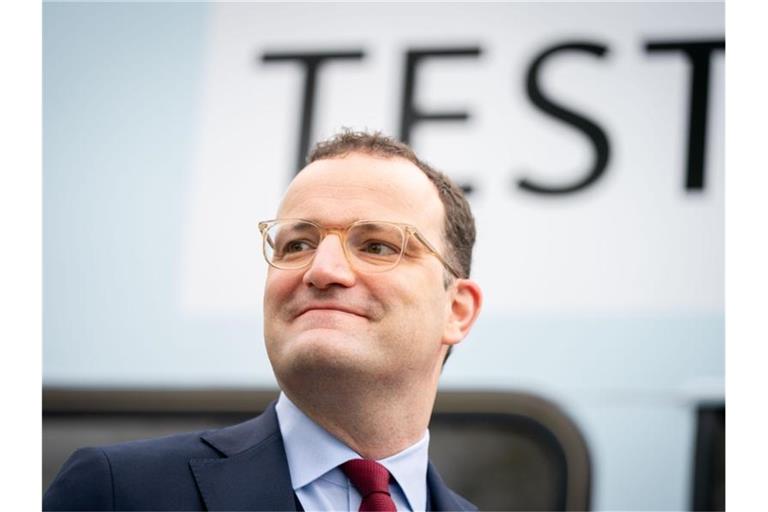 Bundesgesundheitsminister Spahn geht von einer Impfbereitschaft „von 70 bis 75 Prozent“ der Erwachsenen aus. Foto: Kay Nietfeld/dpa