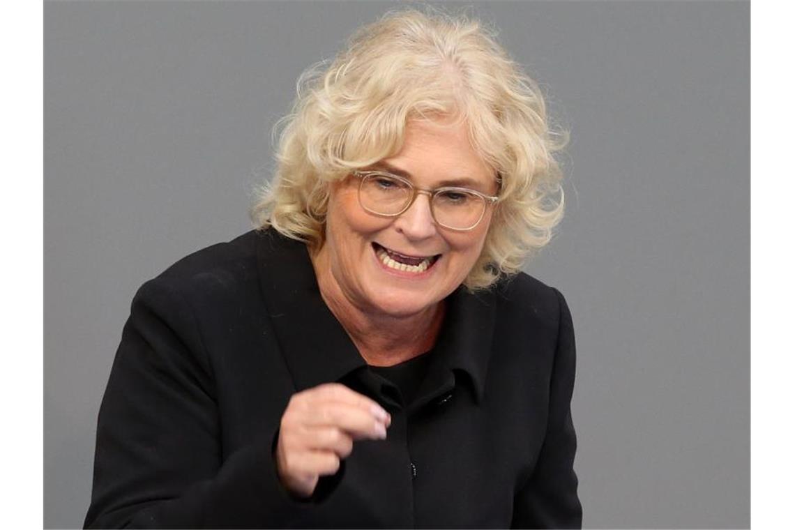 Lambrecht fordert härteres Vorgehen gegen Rechtsextreme Bundesjustizministerin Christine Lambrecht. Foto: Wolfgang Kumm