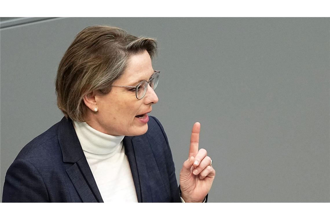 Bundesjustizministerin Stefanie Hubig will klare Regeln gegen Spanner-Fotos (Archivbild).