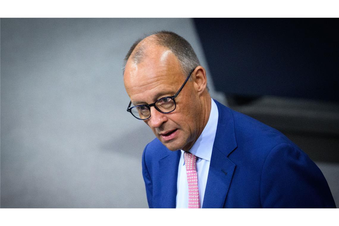 Die drei kommunikativen Fehler des Kanzlers beim Bürgergeld Bundeskanzler Friedrich Merz hat einen Vorstoß in der Debatte über das Bürgergeld gemacht.