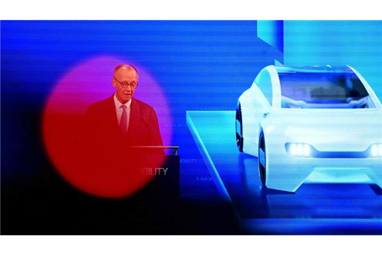 Bundeskanzler Friedrich Merz steht bei der Eröffnung der IAA am Dienstag im Mittelpunkt.