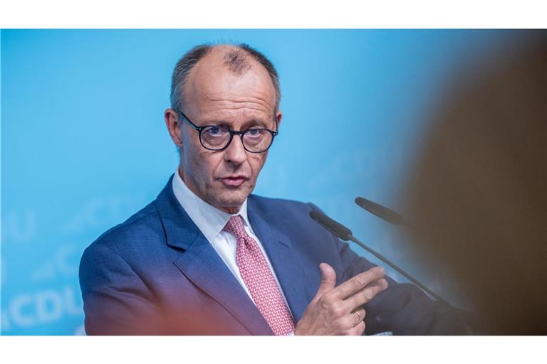 Bundeskanzler Friedrich Merz verteidigt die neuen Pläne zum Bürgergeld. (Archivbild)