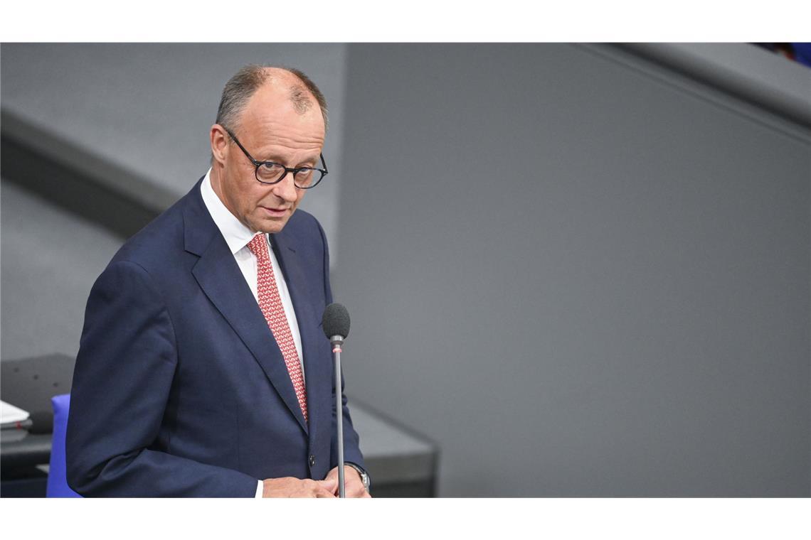 Merz: Deutschland muss eigene Stahlindustrie haben Bundeskanzler Friedrich Merz will einen Stahlgipfel prüfen.