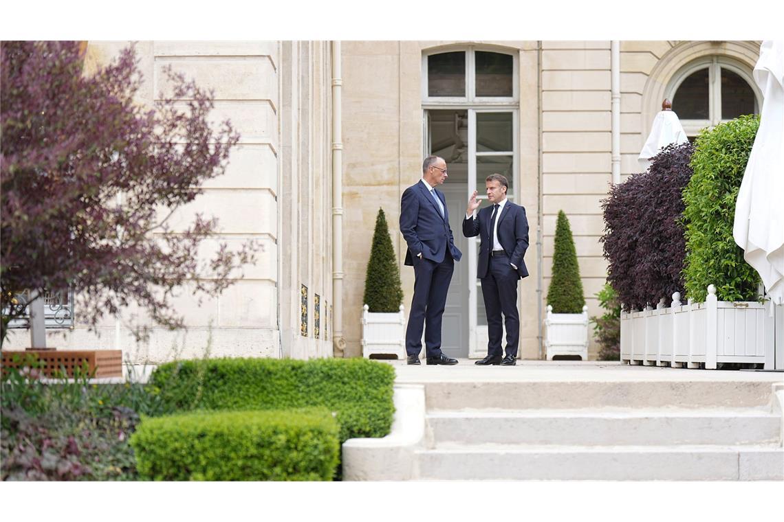 Bilder des Tages Bundeskanzler Friedrich Merz zu Besuch beim französischen Präsident Emmanuel Macron