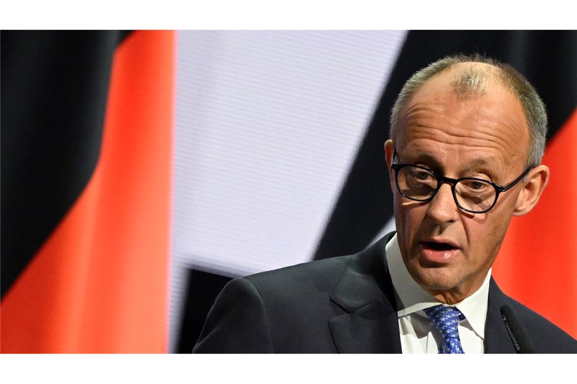 Bundeskanzler Merz wendet sich zum Tag der Einheit in einer sehr grundsätzlichen Rede an die Deutschen.