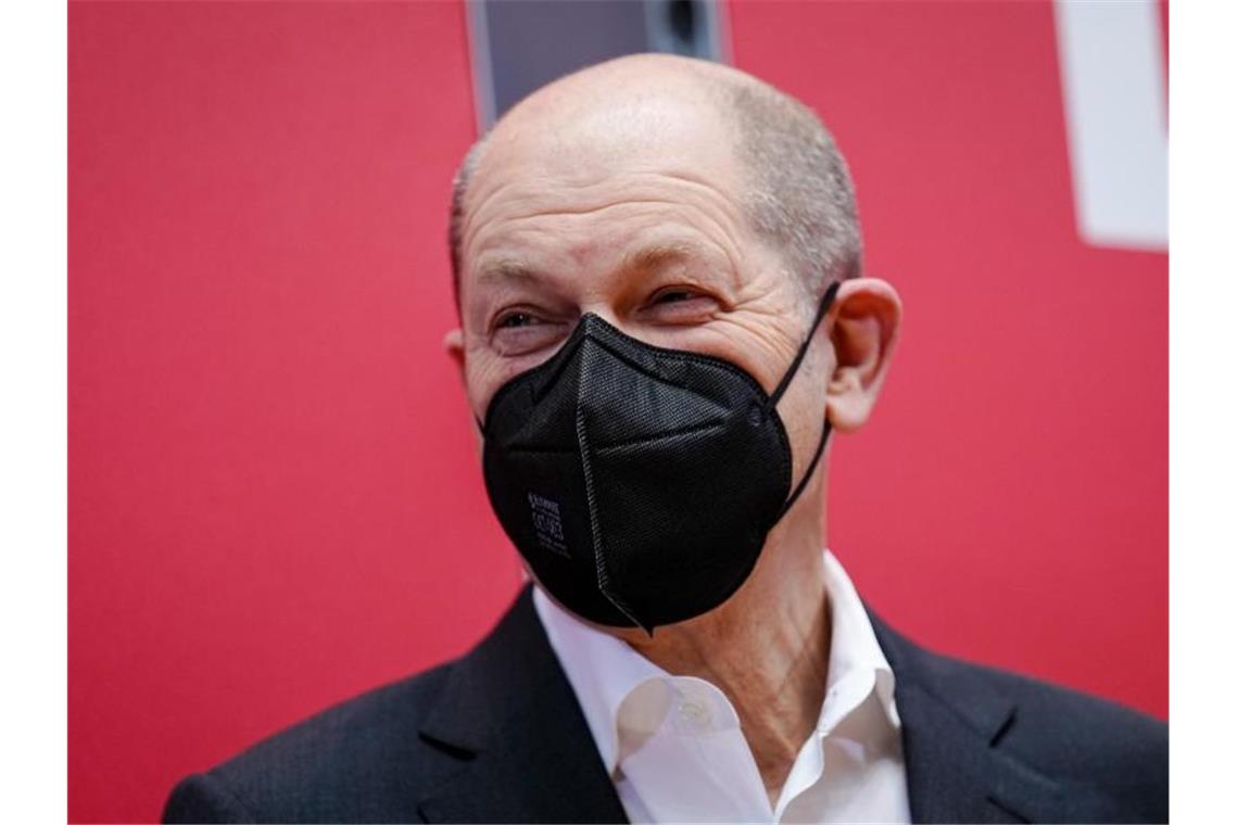 Scholz setzt weiter auf Zustimmung für Corona-Impfpflicht Bundeskanzler Olaf Scholz befürwortet eine allgemeine Impfpflicht ab 18 Jahren. Foto: Kay Nietfeld/dpa Pool/dpa