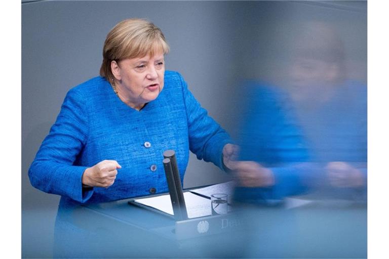 Bundeskanzlerin Angela Merkel bei der Generaldebatte im Deutschen Bundestag. Foto: Kay Nietfeld