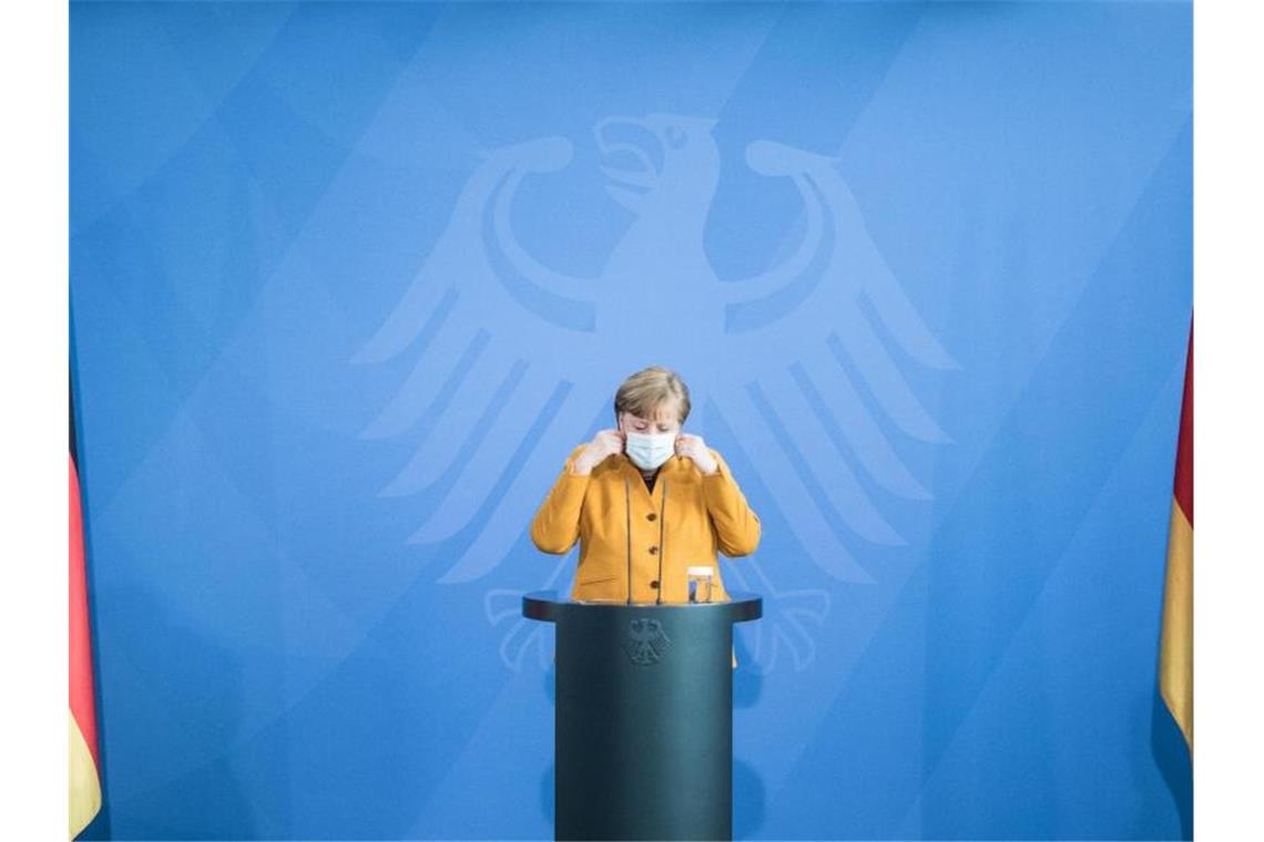 Merkel stoppt die Osterruhe und entschuldigt sich
