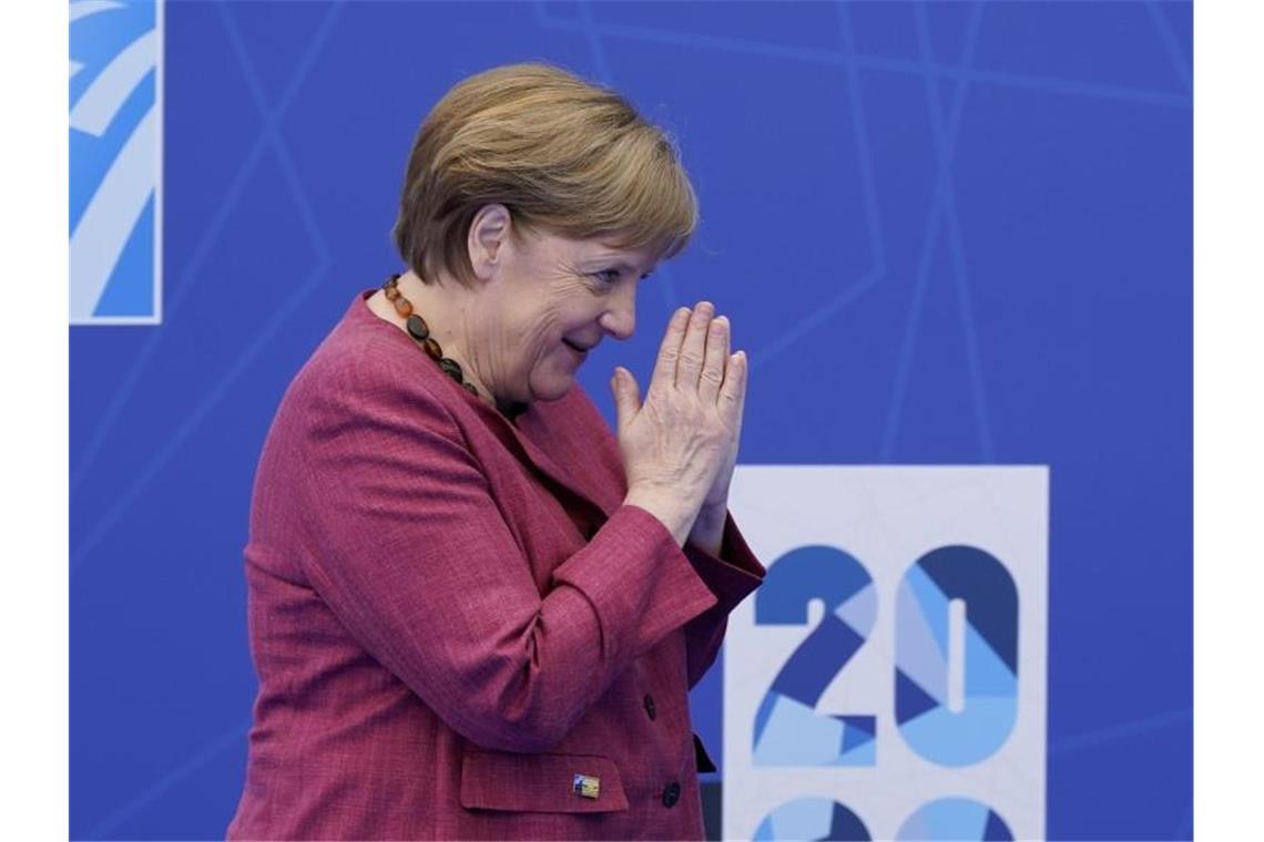 Bundeskanzlerin Angela Merkel kommt zum Nato-Gipfel ins Hauptquartier des Verteidigungsbündnis. Foto: Patrick Semansky/Pool AP/dpa