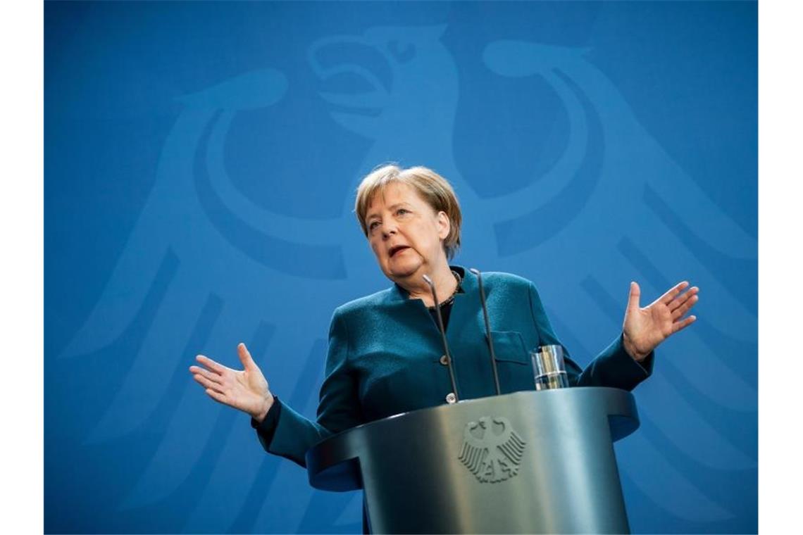 Bundeskanzlerin Angela Merkel spricht bei einer Pressekonferenz am 22. März. Momentan hält es Merkel für viel zu früh, über eine Lockerung der Maßnahmen zur Eindämmung der Corona-Pandemie zu sprechen. Foto: Michael Kappeler/dpa-pool/dpa