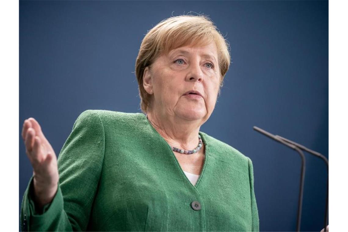 Bundeskanzlerin Angela Merkel trifft sich mit den Ministerpräsidenten dr Länder. Foto: Michael Kappeler/dpa-pool/dpa