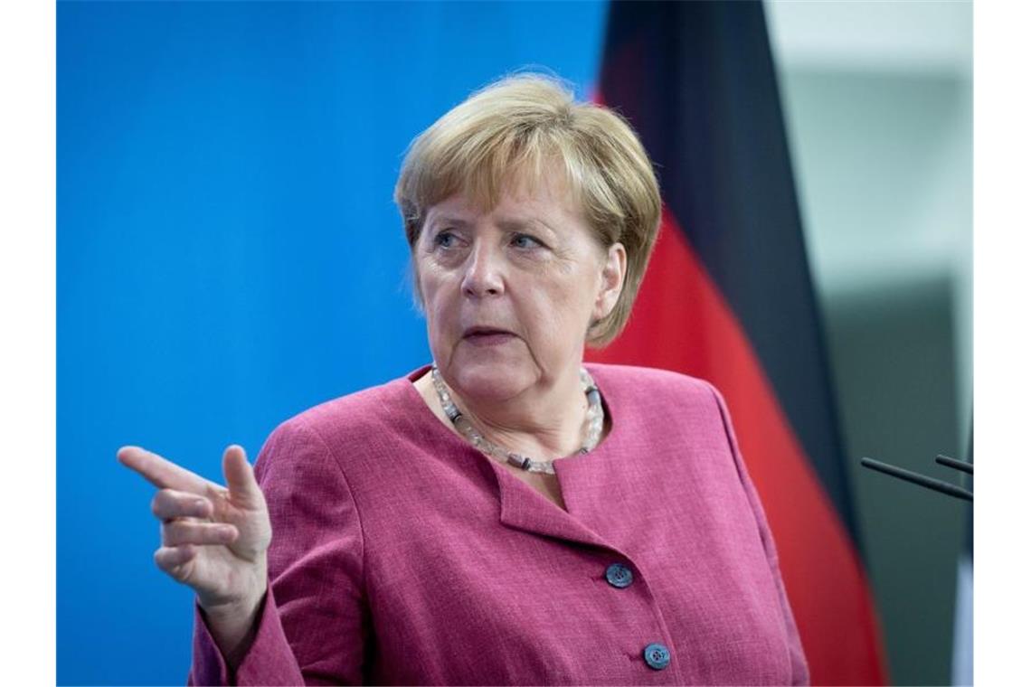 Bundeskanzlerin Merkel: „Bevor man über Kontingente spricht, muss man erst mal über sichere Möglichkeiten für Flüchtlinge in der Nachbarschaft von Afghanistan reden.“. Foto: Kay Nietfeld/dpa POOL/dpa