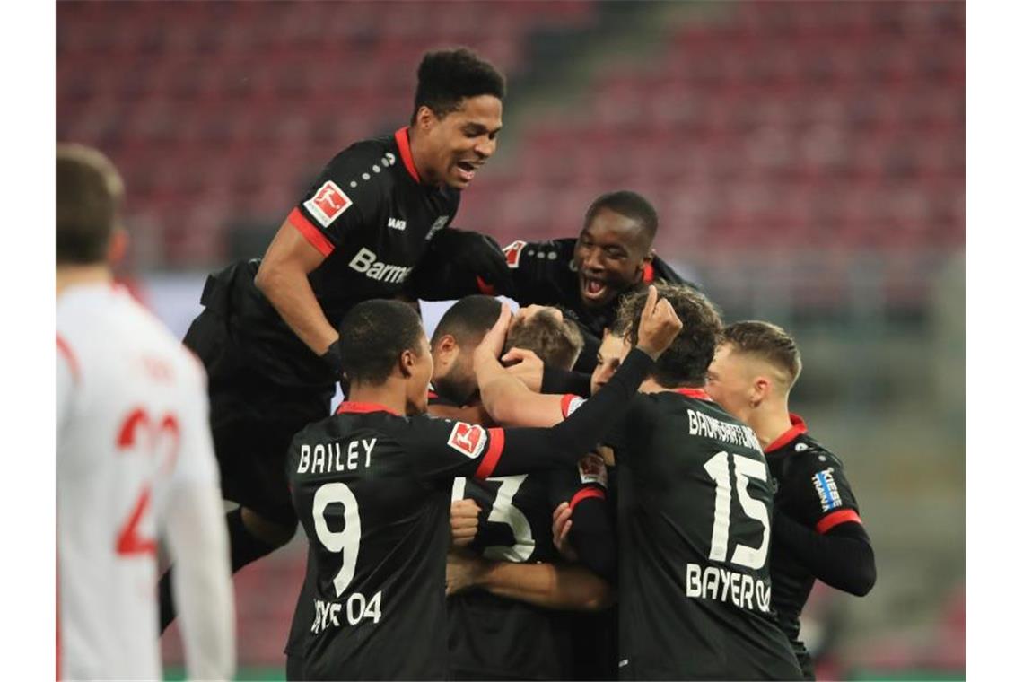 Keine Angst vor Bayern: Bayer freut sich auf „geiles Spiel“ Bundesliga-Spitzenreiter ist bereit für das Topspiel gegen die Bayern. Foto: Wolfgang Rattay/Reuters/Pool/dpa