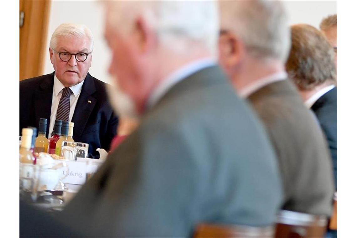 Steinmeier stellt sich hinter bedrohte Kommunalpolitiker