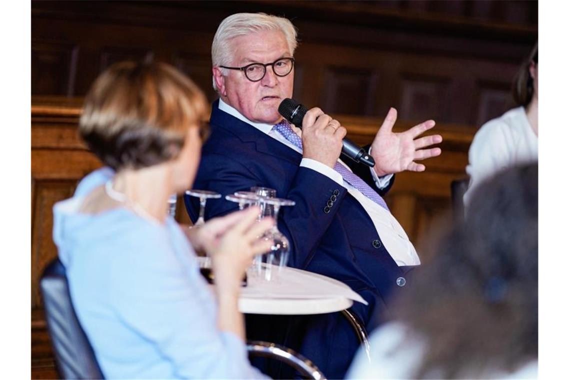 Bundespräsident Frank-Walter Steinmeier spricht in der Alten Aula der Universität. Foto: Uwe Anspach