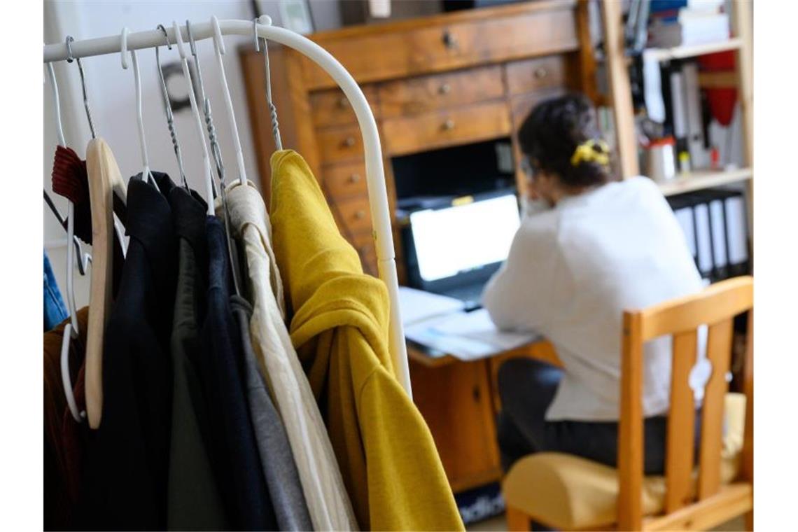 Steinmeier ruft im Kampf gegen Corona zu mehr Homeoffice auf