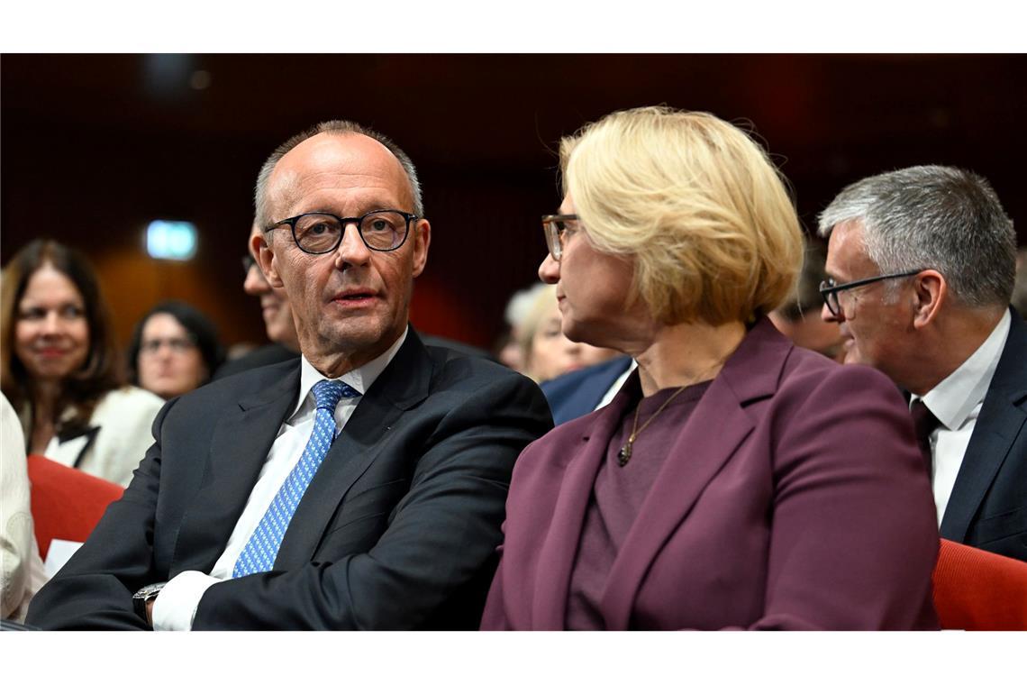 Bundesratspräsidentin Anke Rehlinger, die Ministerpräsidentin des Saarlands, richtet die Einheitsfeier aus.