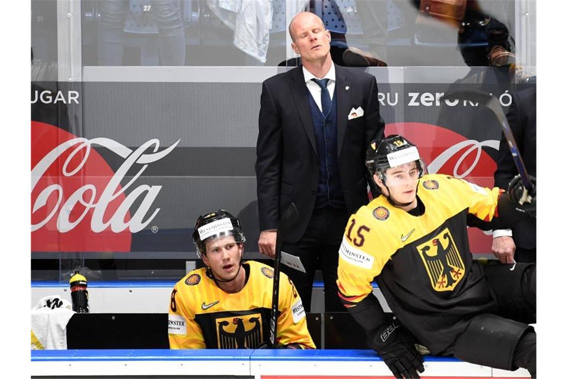 Söderholms starke WM-Premiere: Selbstverständnis verändert Bundestrainer Toni Söderholm war trotz der Niederlage im WM-Viertelfinale stolz auf seine Spieler. Foto: Monika Skolimowska
