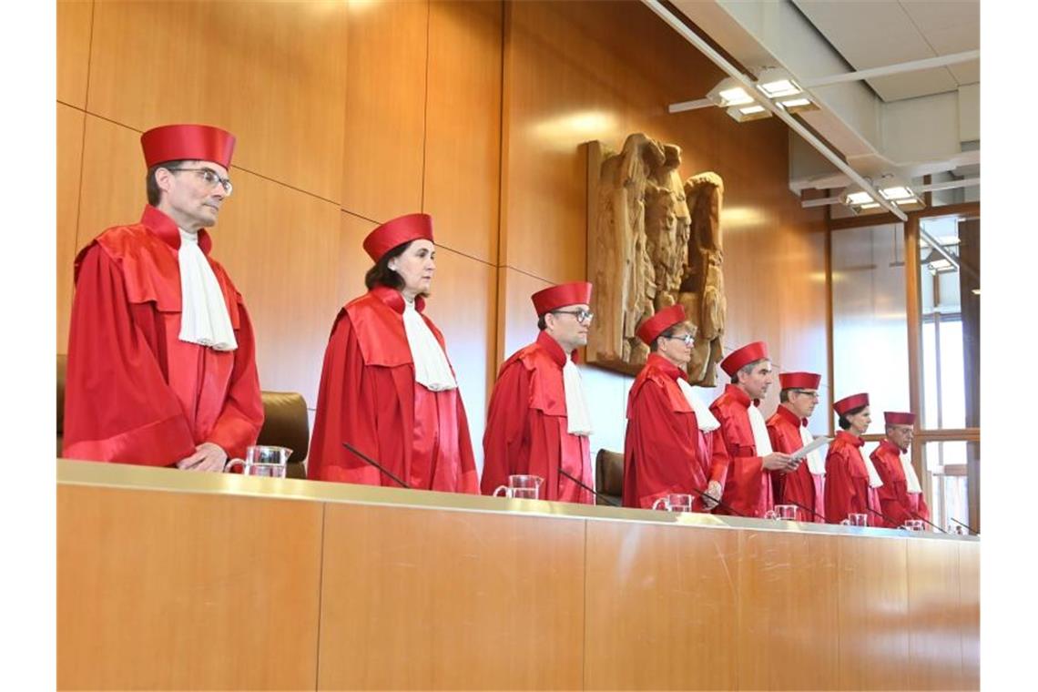 Bundesverfassungsgericht kippt harte Hartz-IV-Sanktionen Bundesverfassungsgericht in Karlsruhe: Hartz-IV-Sanktionen teilweise verfassungswidrig. Foto: Uli Deck/dpa