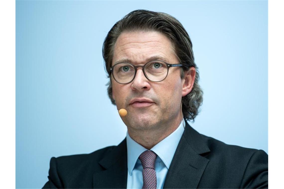 Bundesverkehrsminister Andreas Scheuer: „Gemeinsam wollen wir neue digitale Mobilitätsangebote ermöglichen und voranbringen.“. Foto: Bernd von Jutrczenka/dpa