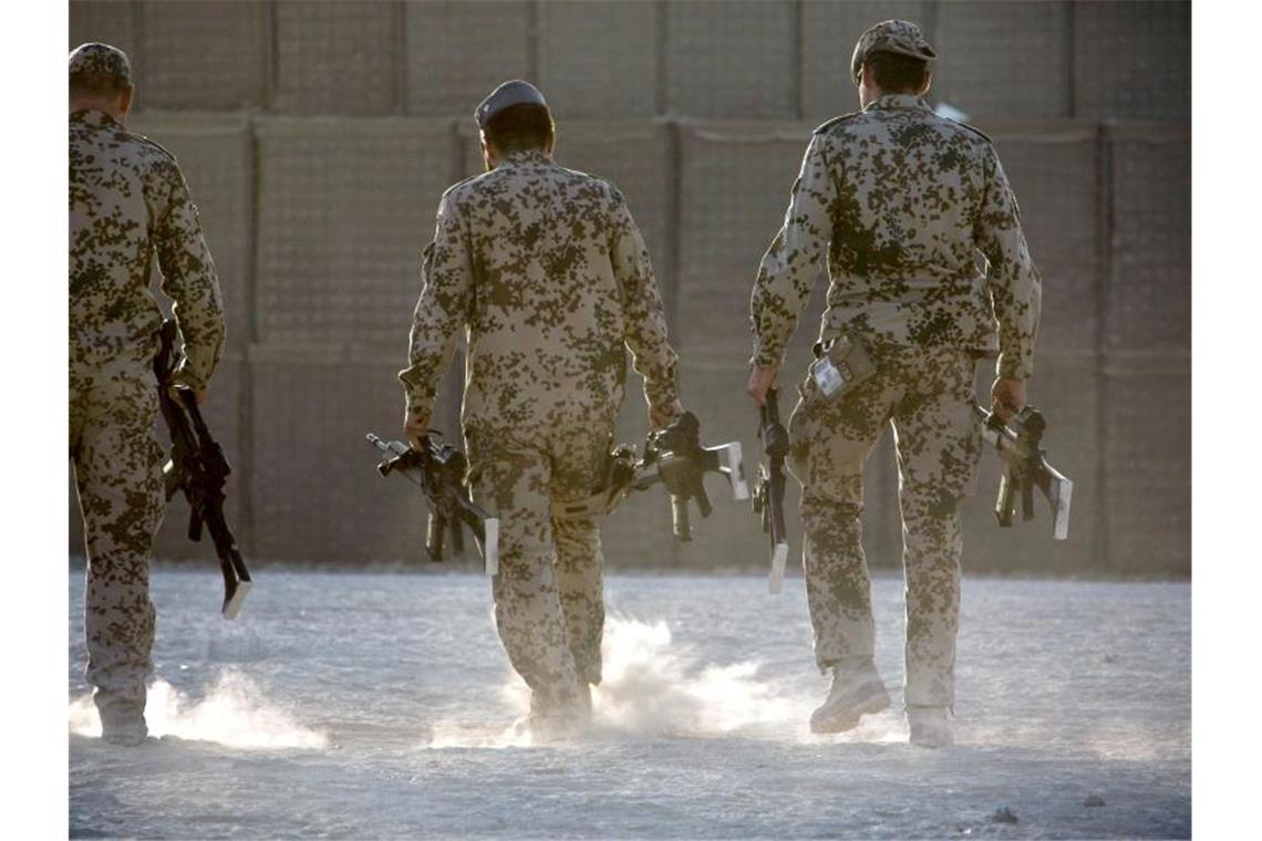 Afghanistan-Einsatz kostete mehr als 12 Milliarden Euro Bundeswehrsoldaten in Afghanistan. Foto: picture alliance / dpa