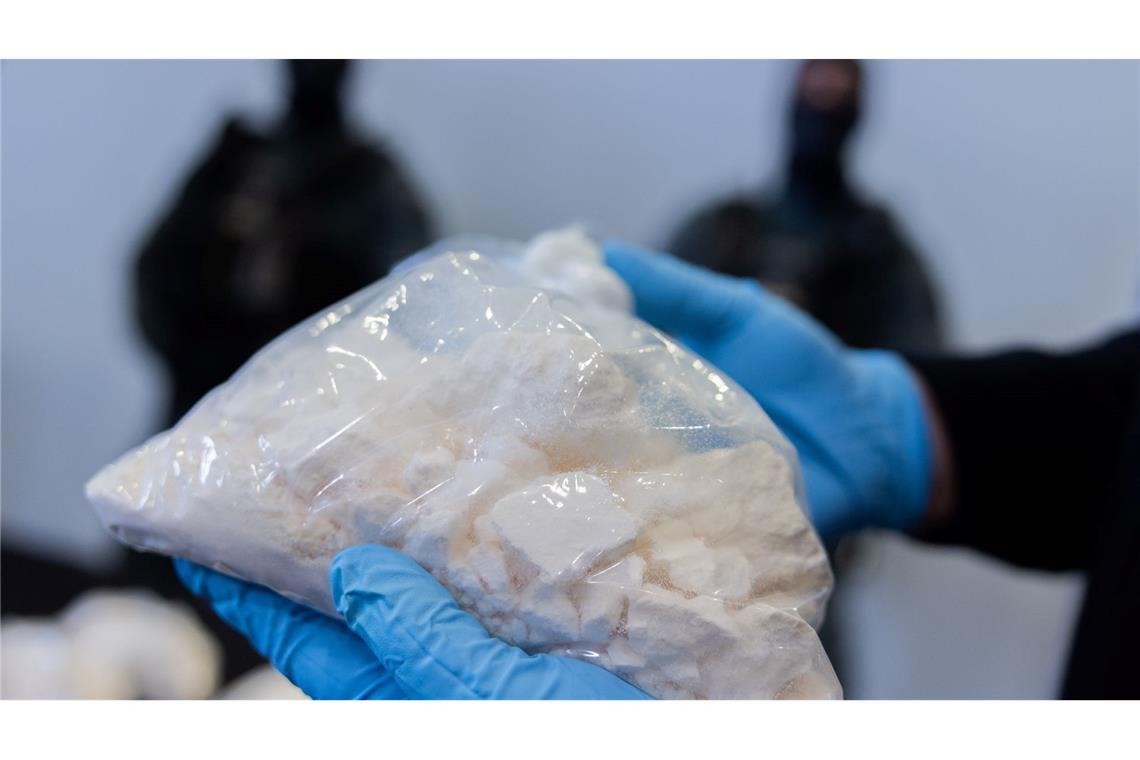 Bundesweit wurden über 800 Kilogramm synthetische Drogen sichergestellt.