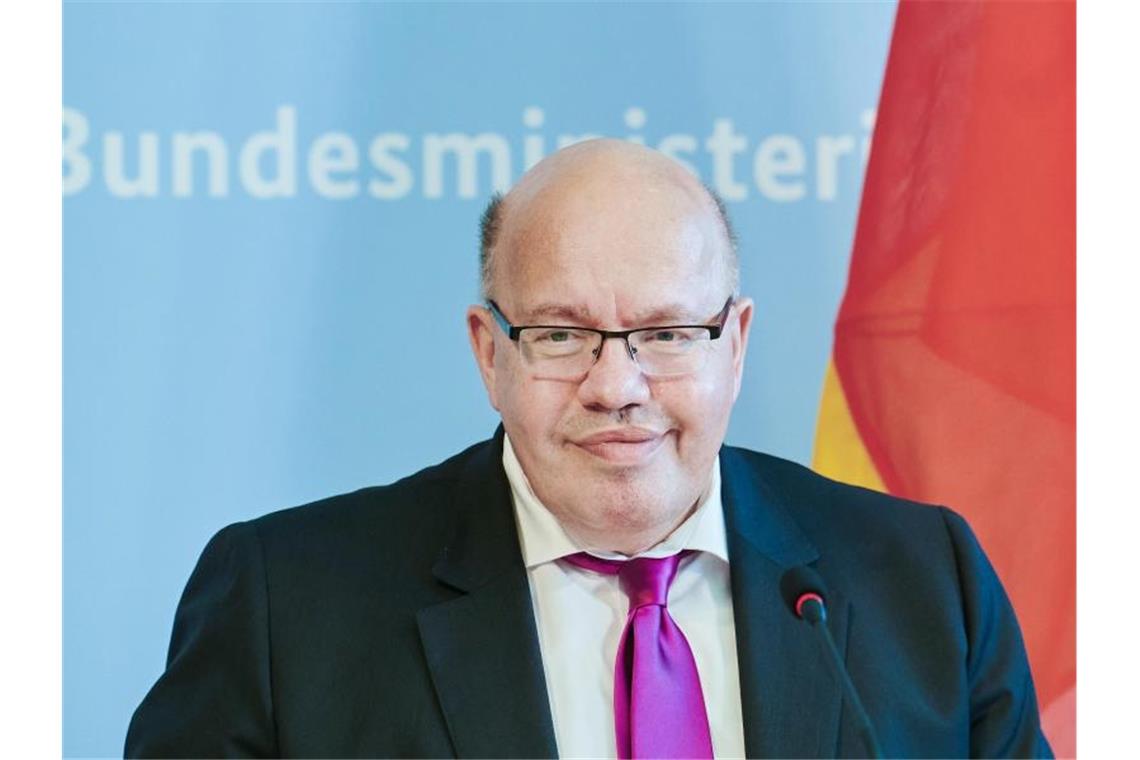 Bundeswirtschaftsminister Peter Altmaier: „Für die Bundesregierung haben der Schutz und die Einhaltung von Menschenrechten höchste Priorität.“. Foto: Annette Riedl/dpa