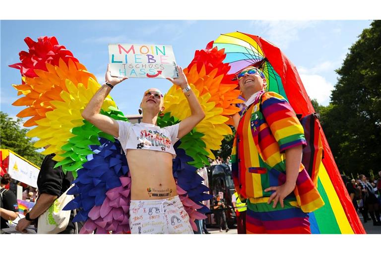 Bunt, laut und politisch: Die Pride Parade in Hamburg findet zum 45. Mal statt.