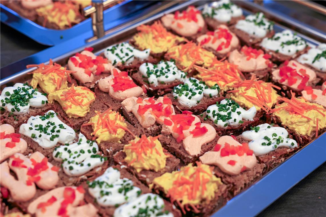Bunte Leckereien am Buffet.