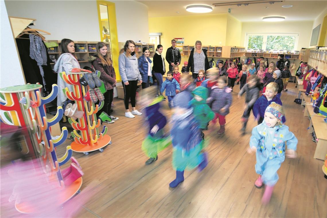 Buntes Treiben im Kindergarten ist derzeit nicht möglich. Die Stadt reagiert, indem sie für April die Gebühren aussetzt. Archivfoto: A. Becher