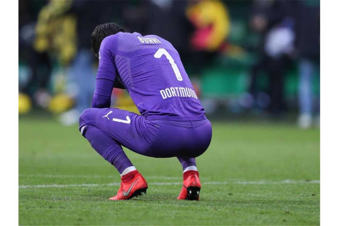 BVB-Keeper Roman Bürki musste das Training abbrechen. Foto: Friso Gentsch