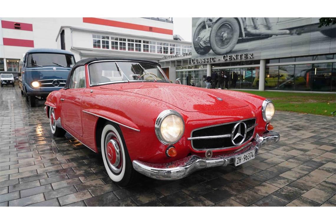 Cabrio geht auch im Herbst: ein 300&nbsp;SL Roadster
