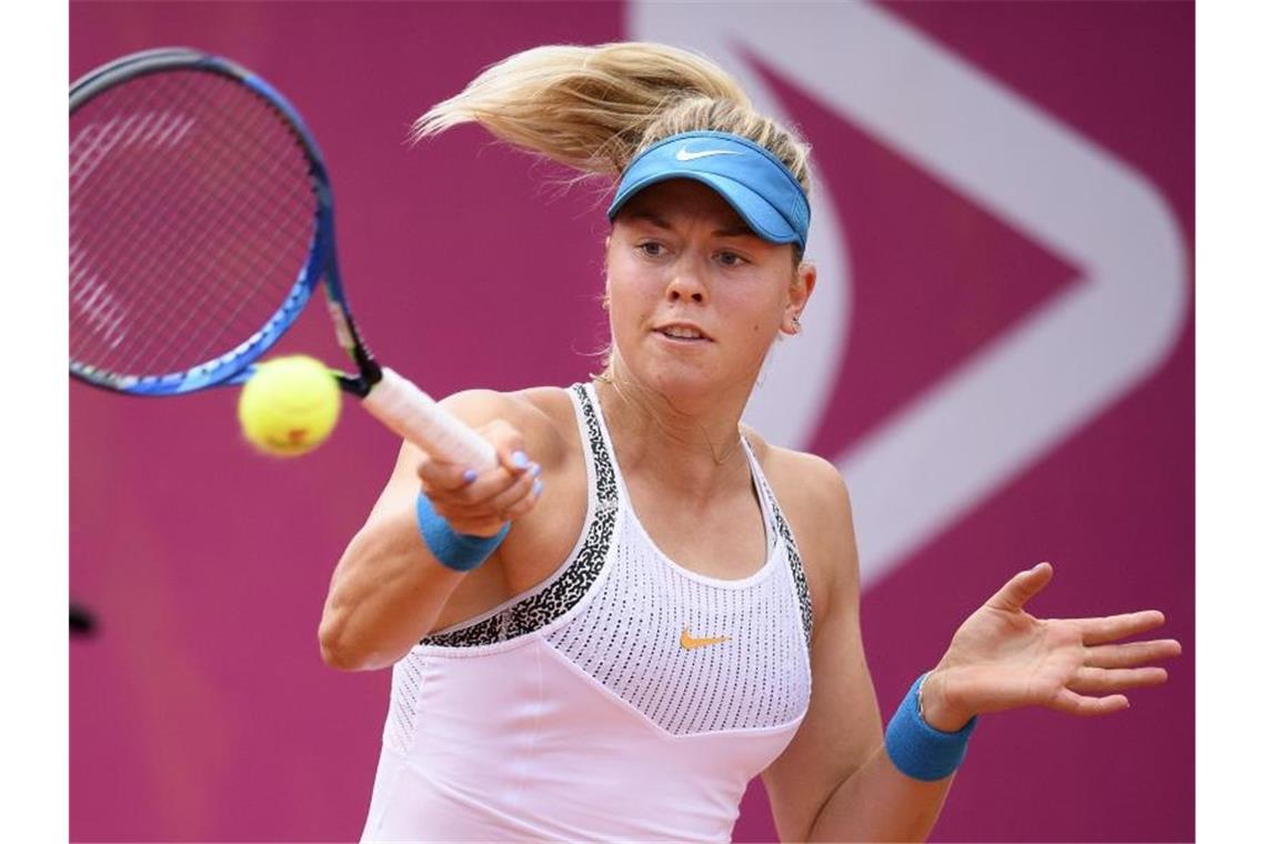 Tennisspielerin Witthöft sagt Comeback-Versuch ab Carina Witthöft in Aktion. Foto: Anthony Anex/KEYSTONE/dpa/Archivbild