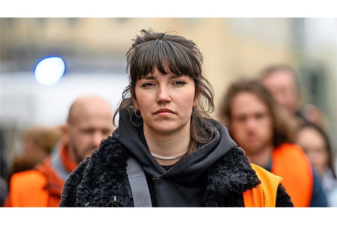Neue Generation setzt auf Bürgerräte statt Sekundenkleber Carla Hinrichs und die „Neue Generation“ wollen die Demokratie friedlich revolutionieren.