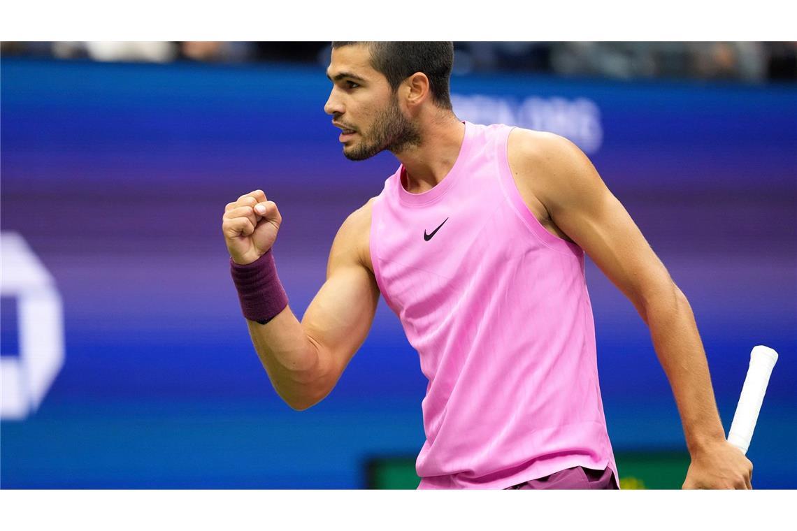 Vor Trump: Alcaraz dank US-Open-Triumph Nummer eins der Welt Carlos Alcaraz musste erst gegen Jannik Sinner seinen ersten Satzverlust im Turnier hinnehmen.