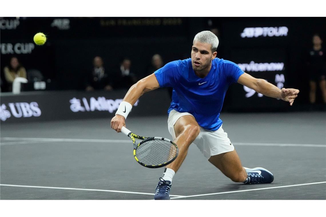 Nach Pleiten von Zverev und Alcaraz: Europa braucht Wunder Carlos Alcaraz war gegen den US-Amerikaner Taylor Fritz chancenlos.