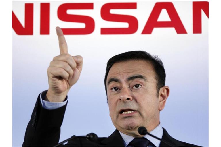 Carlos Ghosn, Automanager und ehemaliger Chef von Nissan, spricht während einer Pressekonferenz in Yokohama. Foto: Koji Sasahara/AP/dpa