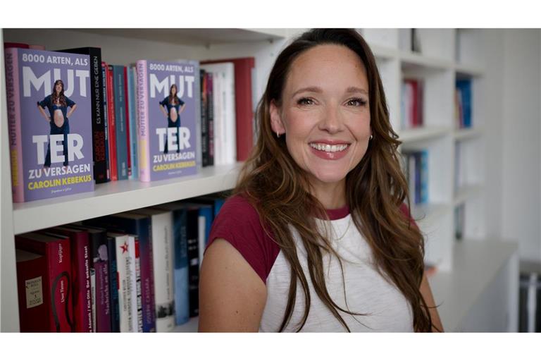 Carolin Kebekus hat ein Buch darüber geschrieben, wie leicht man als Mutter versagen kann - und wie unterhaltsam das Leben mit Kind sein kann. (Archivbild)