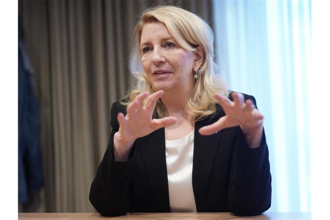 Catherine Russell ist die neue Direktorin des UN-Kinderhilfswerks Unicef. Foto: Jörg Carstensen/dpa