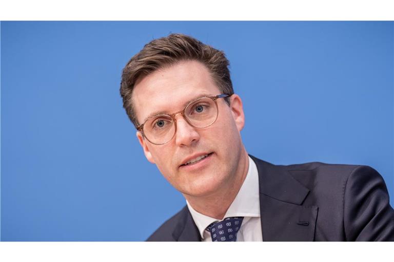 CDU-Spitzenkandidat Manuel Hagel steht erneut wegen eines Auftritts vor laufender Kamera in der Kritik.