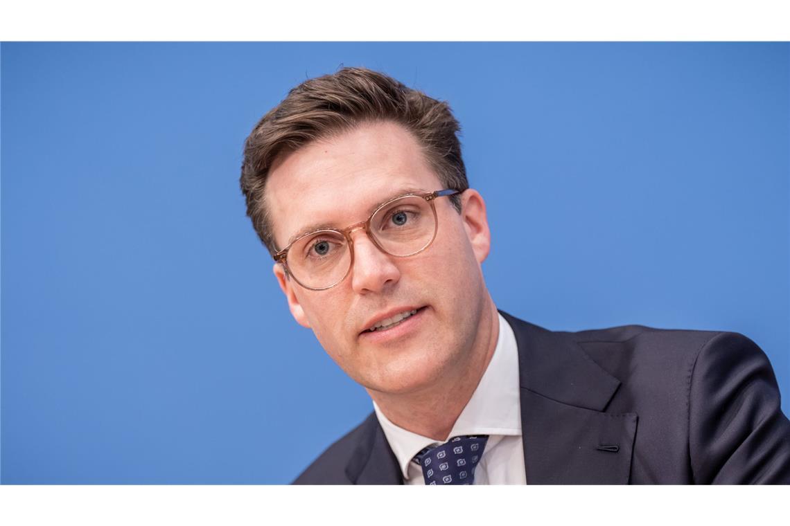 CDU-Spitzenkandidat Manuel Hagel steht erneut wegen eines Auftritts vor laufender Kamera in der Kritik.