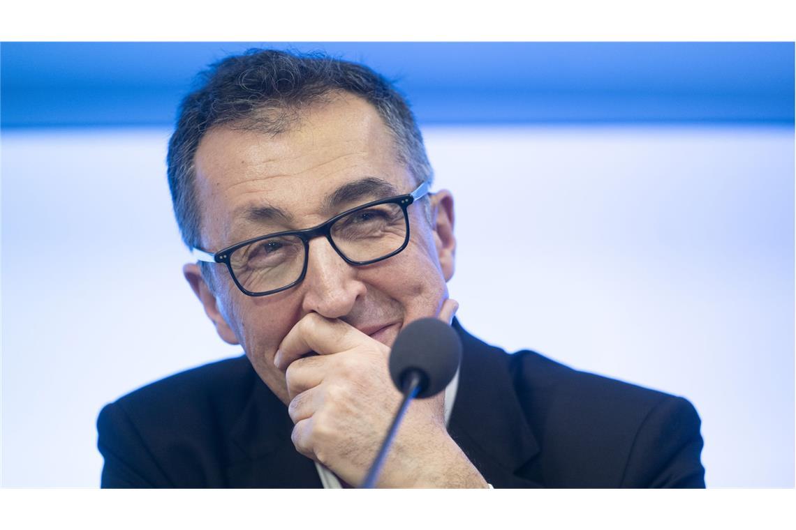 Cem Özdemir hat das erreicht, was Präsident Erdogan von Auslandstürken stets fordert: hart arbeiten, erfolgreich  sein, Karriere machen.