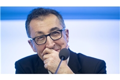 Cem Özdemir hat das erreicht, was Präsident Erdogan von Auslandstürken stets fordert: hart arbeiten, erfolgreich  sein, Karriere machen.